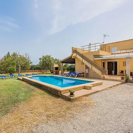 Sureda Mit Garten- Grill Und Terrasse By Interhome *