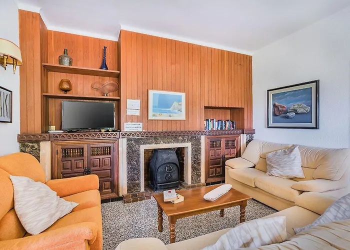 Sureda Mit Garten- Grill Und Terrasse By Interhome Pollença