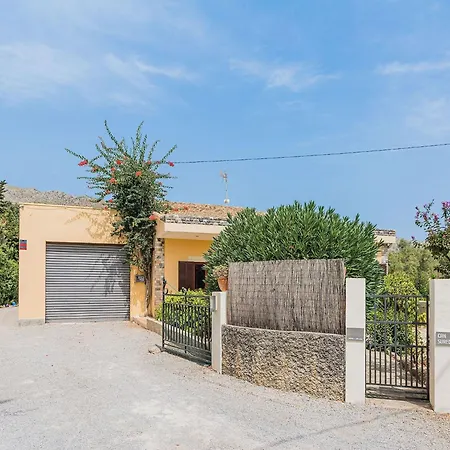 Sureda Mit Garten- Grill Und Terrasse By Interhome Сasa de vacaciones